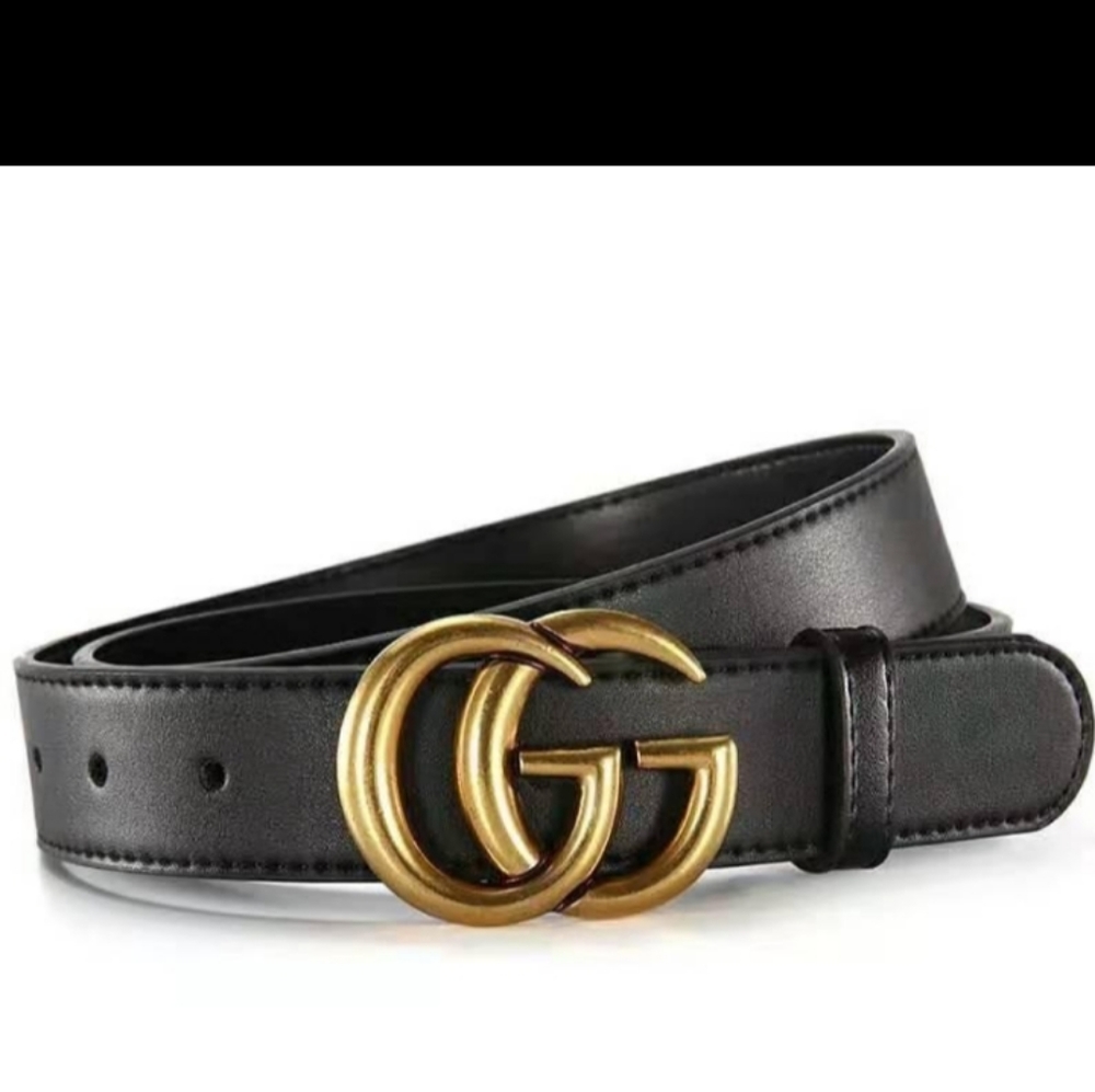 Reposhed monogrammed belt
